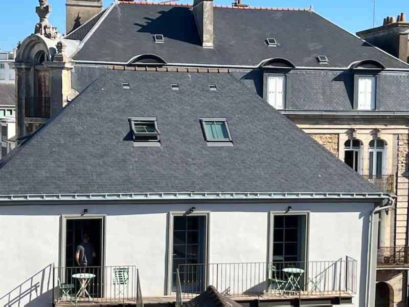 Au Coeur De Vannes - Vue Sur Les Remparts - 2 Ch Exterior foto